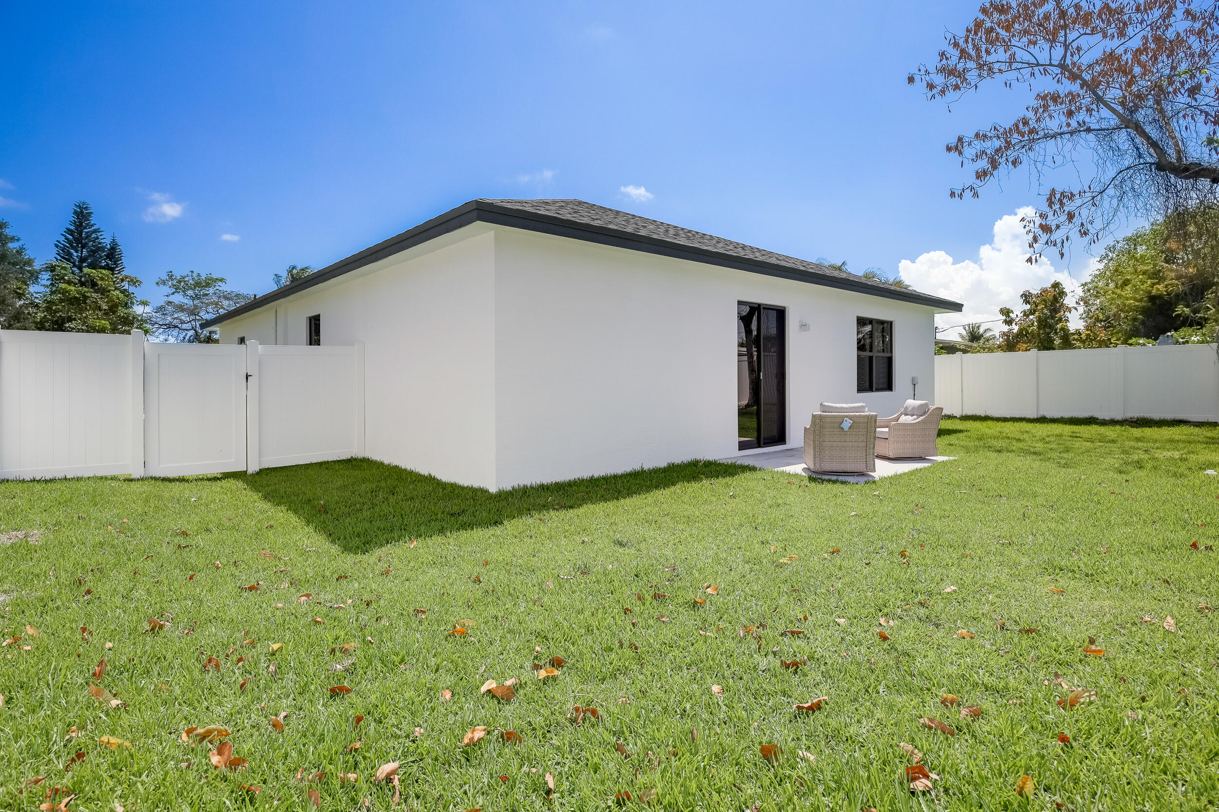 3855 Ocala Road Lake Worth, FL 33462 - Photo 22 of 24 3855 Ocala Rd (22)