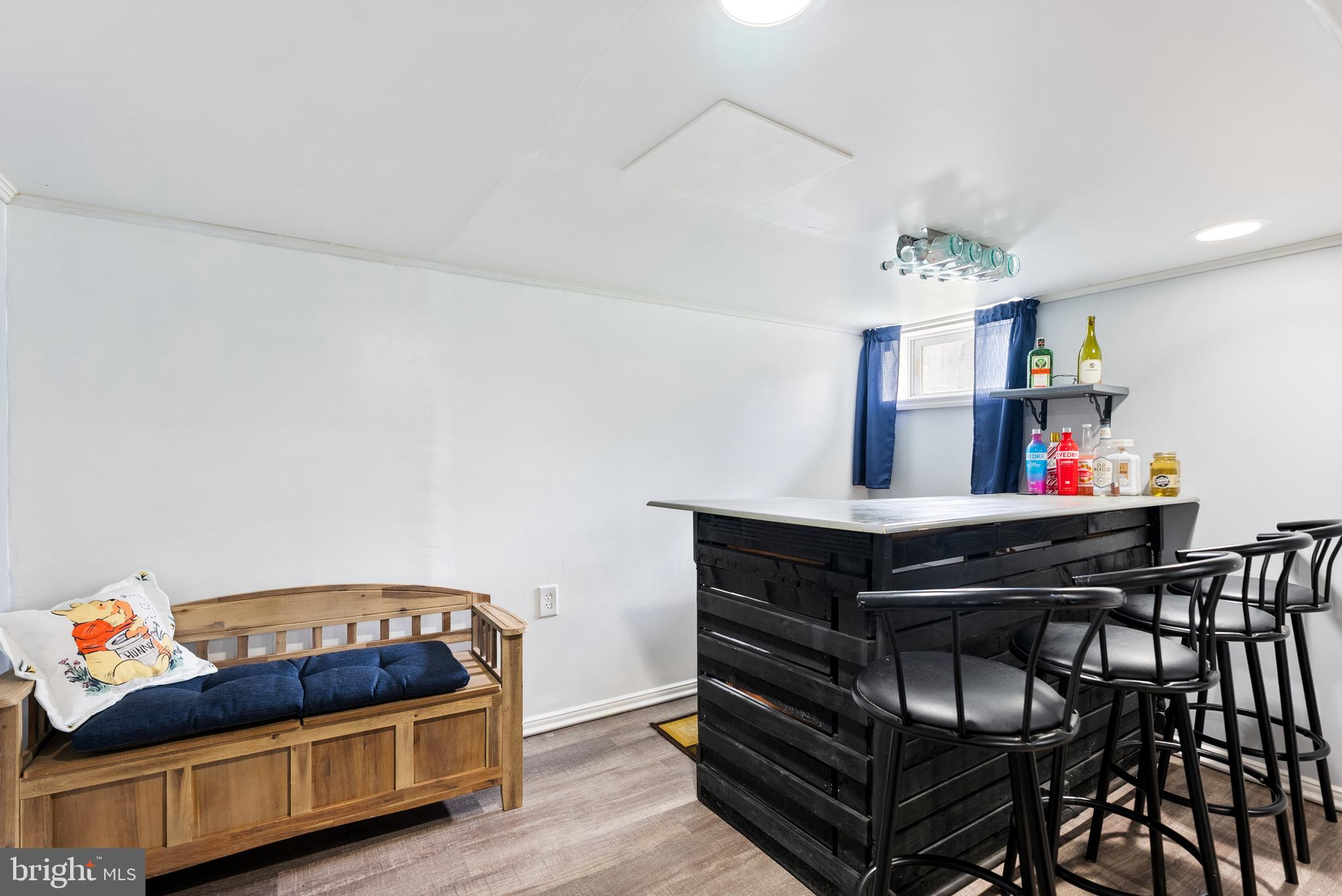 70 Del Rio Road Baltimore, MD 21222 - Photo 34 of 61 Bar in Basement
