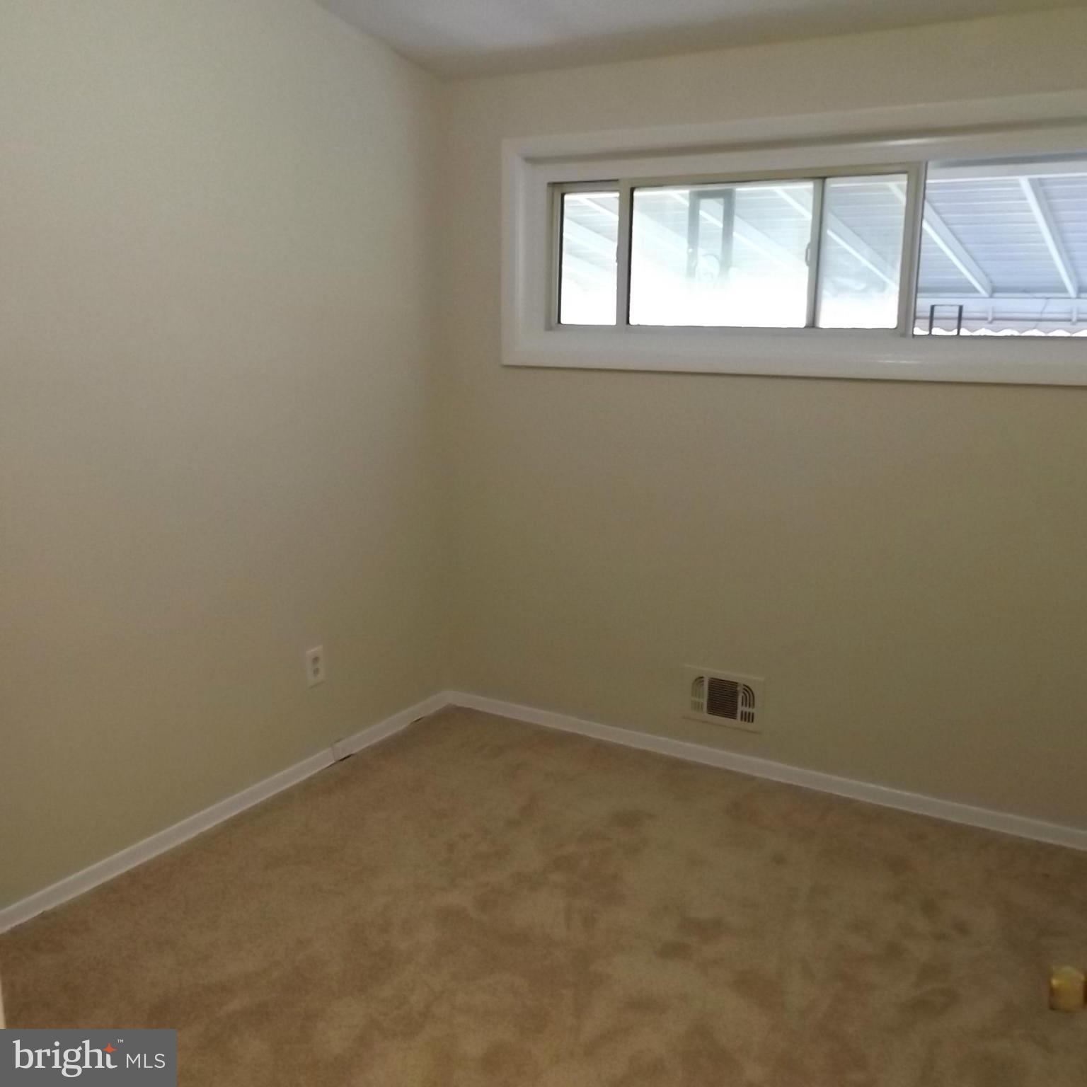 6244 Robin Hill Road Baltimore, MD 21207 - Photo 12 of 19 Bedroom