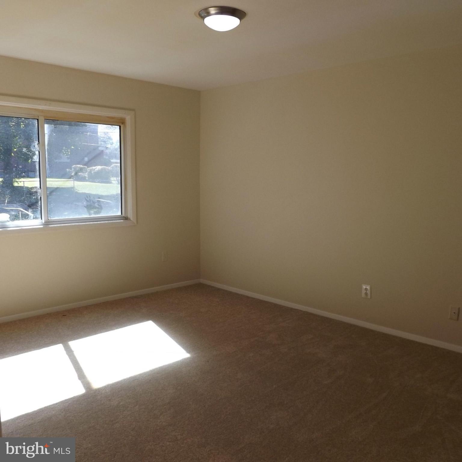 6244 Robin Hill Road Baltimore, MD 21207 - Photo 15 of 19 Bedroom