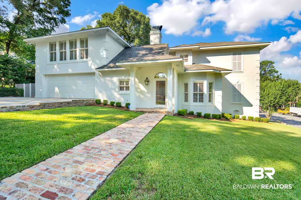1012 Bristol Court Mobile, AL 36608 - Photo 2 of 23