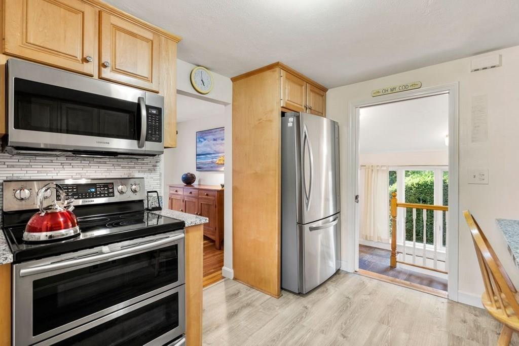 2 Hobart Road Marblehead, MA 01945 - Photo 12 of 26