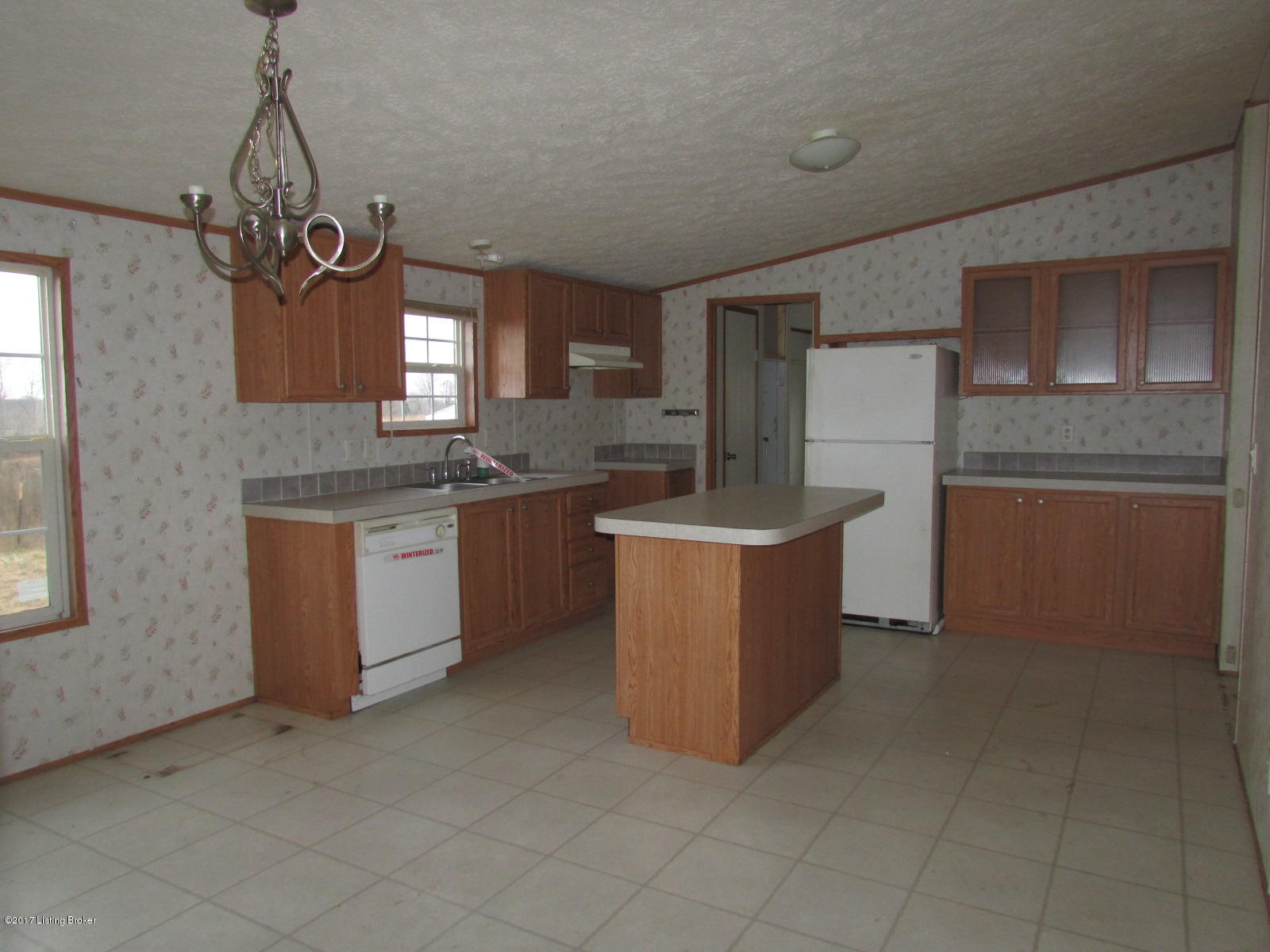 253 Old Barr Farm Road Battletown, KY 40104 - Photo 10 of 14 kitchen