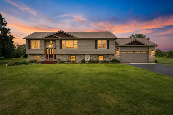$439,900 | 647 West 1100 North, Wheatfield, IN 46392