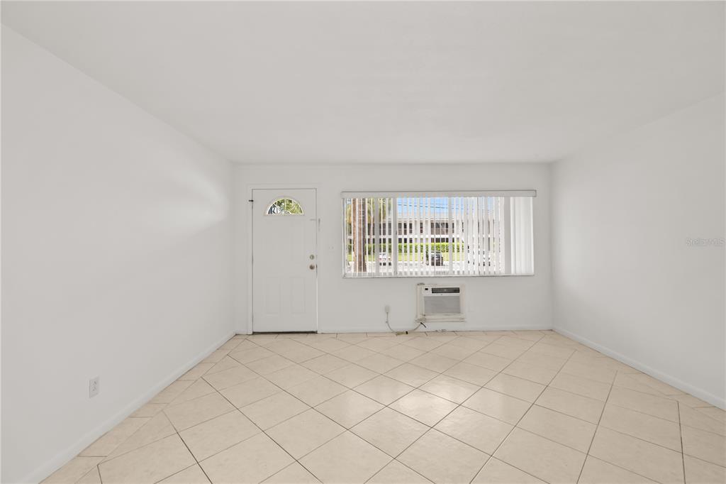 2353 Shelley Street, Unit 5 Clearwater, FL 33765 - Photo 10 of 21