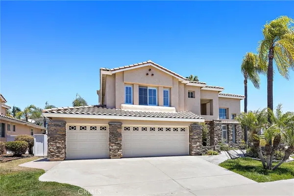 $1,550,000 | 410 De Anza Court, Oceanside, CA 92057