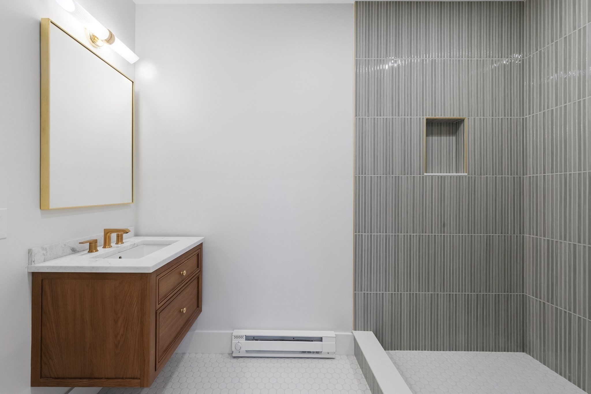 53 Hodge Road Arlington, MA 02474 - Photo 21 of 41 Gallery Image 21