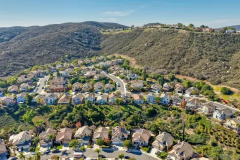 $1,550,000 | 13660 Lindamere Lane, San Diego, CA 92128