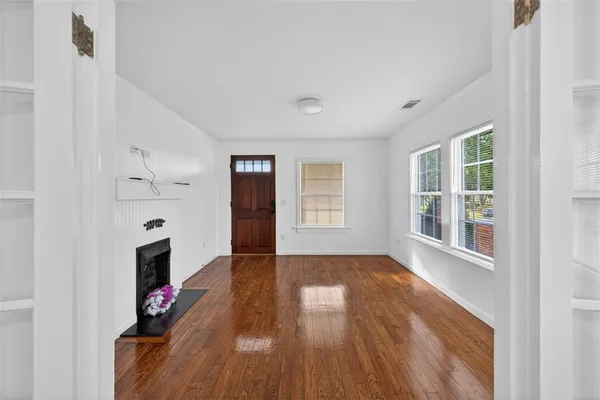 $1,849 | 240 East 5th Avenue, Winder, GA 30680