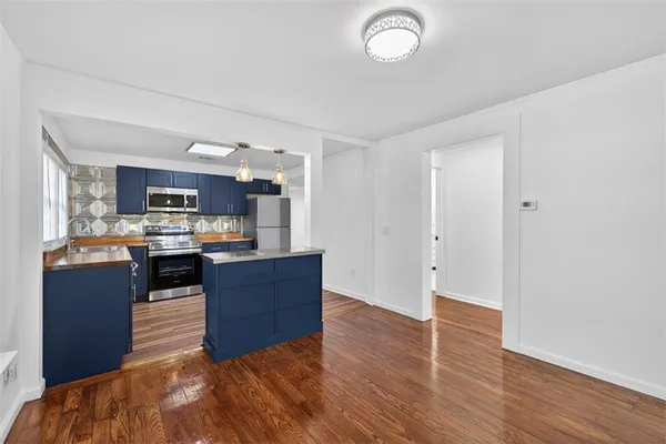 $1,849 | 240 East 5th Avenue, Winder, GA 30680