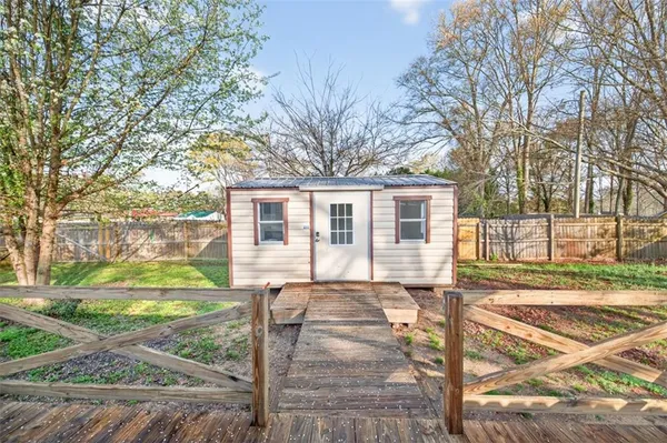 $1,849 | 240 East 5th Avenue, Winder, GA 30680