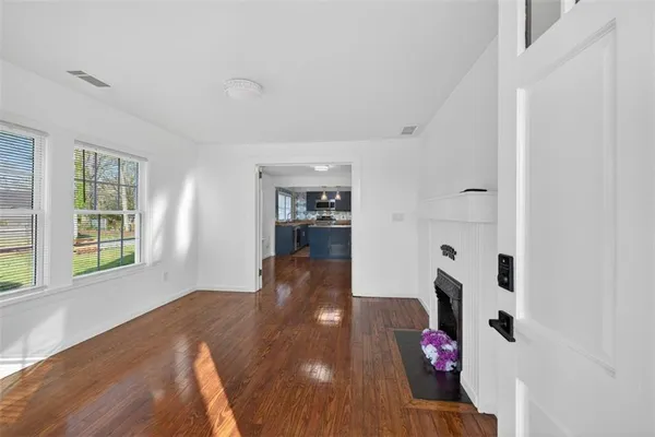 $1,849 | 240 East 5th Avenue, Winder, GA 30680