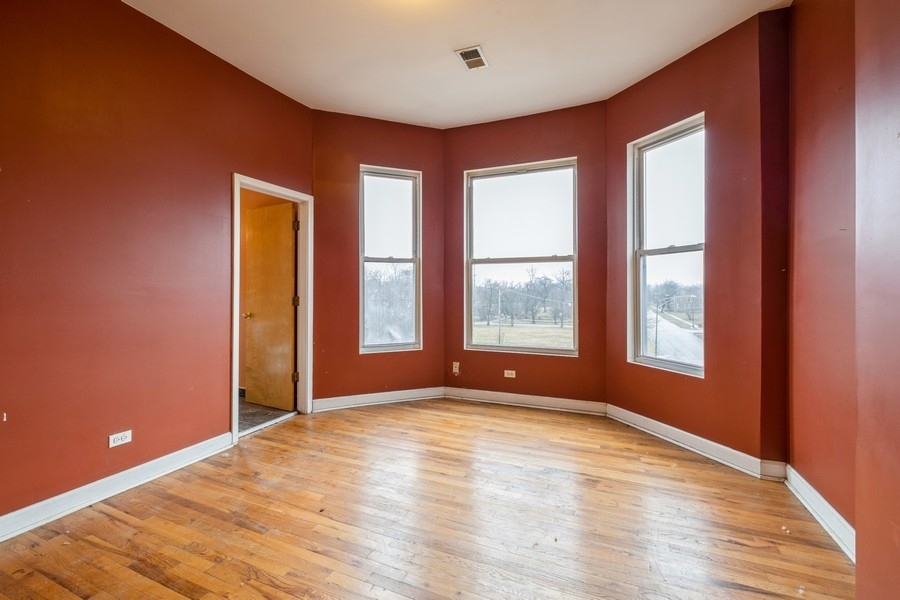 501 West 60th Place, Unit 3 Chicago, IL 60621 - Photo 14 of 16