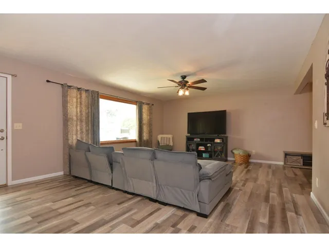 $304,900 | 1909 East Memorial Drive, Janesville, WI 53545