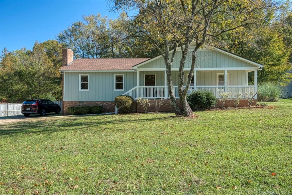 18100 Barnhardt Road Davidson, NC 28036 - Photo 1 of 29 a house view with a garden space