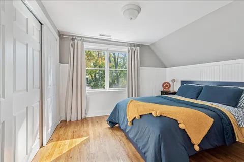 $799,000 | 109 West Hillside Avenue, Barrington, IL 60010