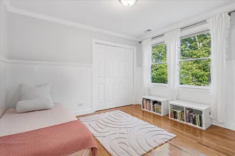 $799,000 | 109 West Hillside Avenue, Barrington, IL 60010