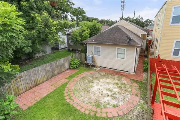 $2,300 | 2423 Reverend John Raphael Jr Way, New Orleans, LA 70113