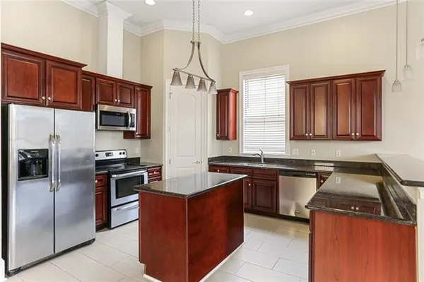 $2,300 | 2423 Reverend John Raphael Jr Way, New Orleans, LA 70113