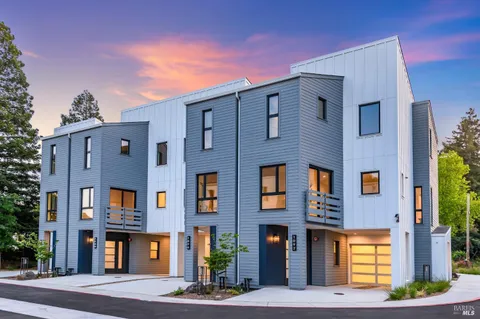 $849,000 | 1096 Foster Road, Napa, CA 94558