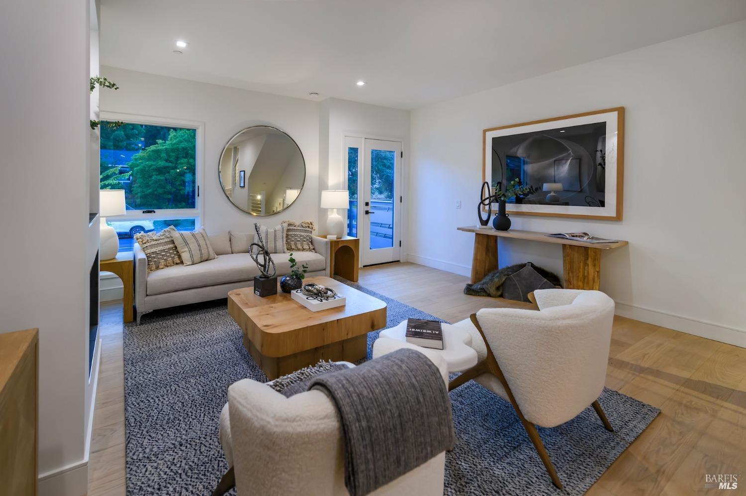 1096 Foster Road Napa, CA 94558 - Photo 8 of 26