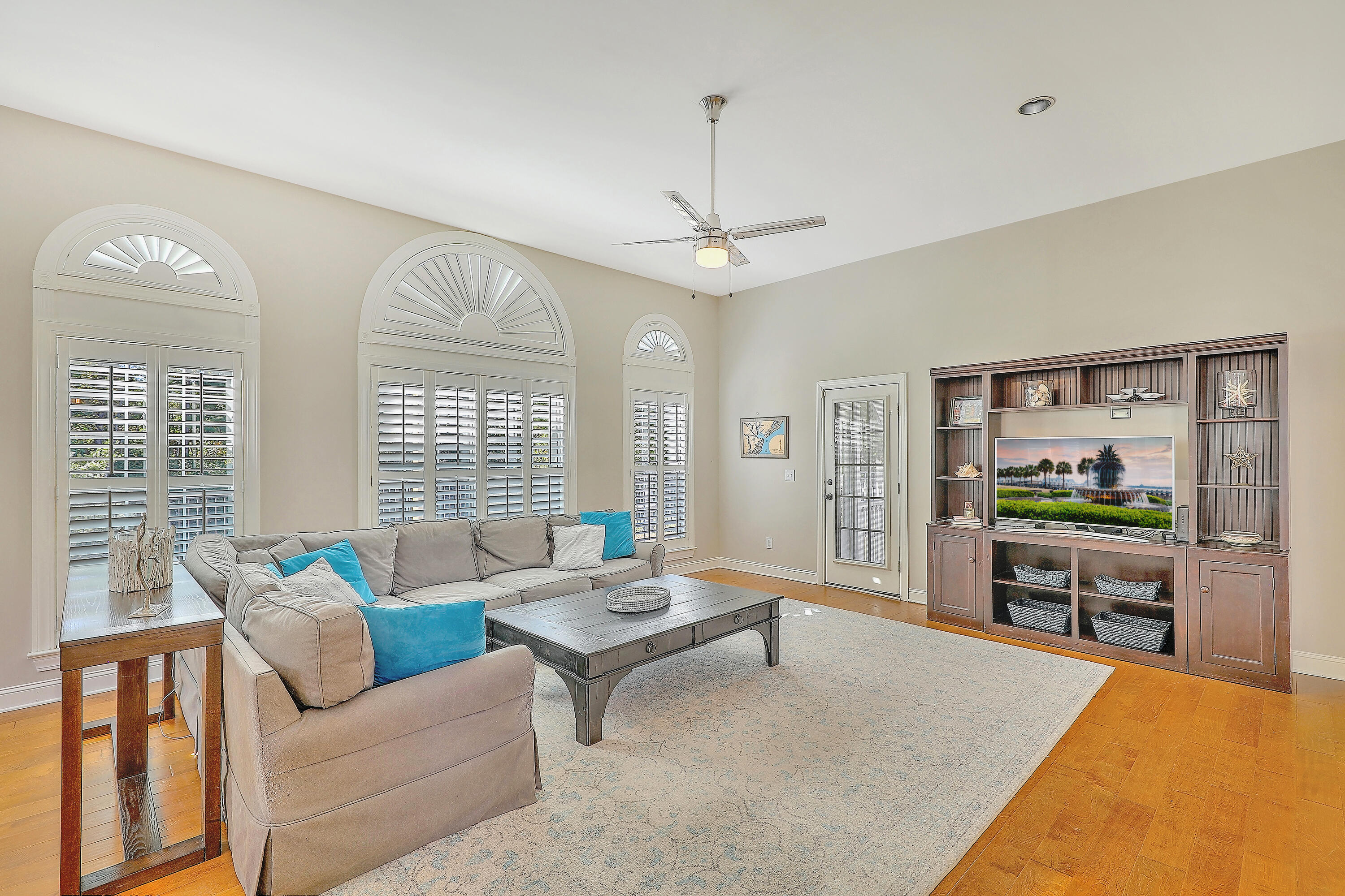 325 Rice Bay Drive Mount Pleasant, SC 29464 - Photo 18 of 55 1R3A0802_3_4_5_6_7_8 copy