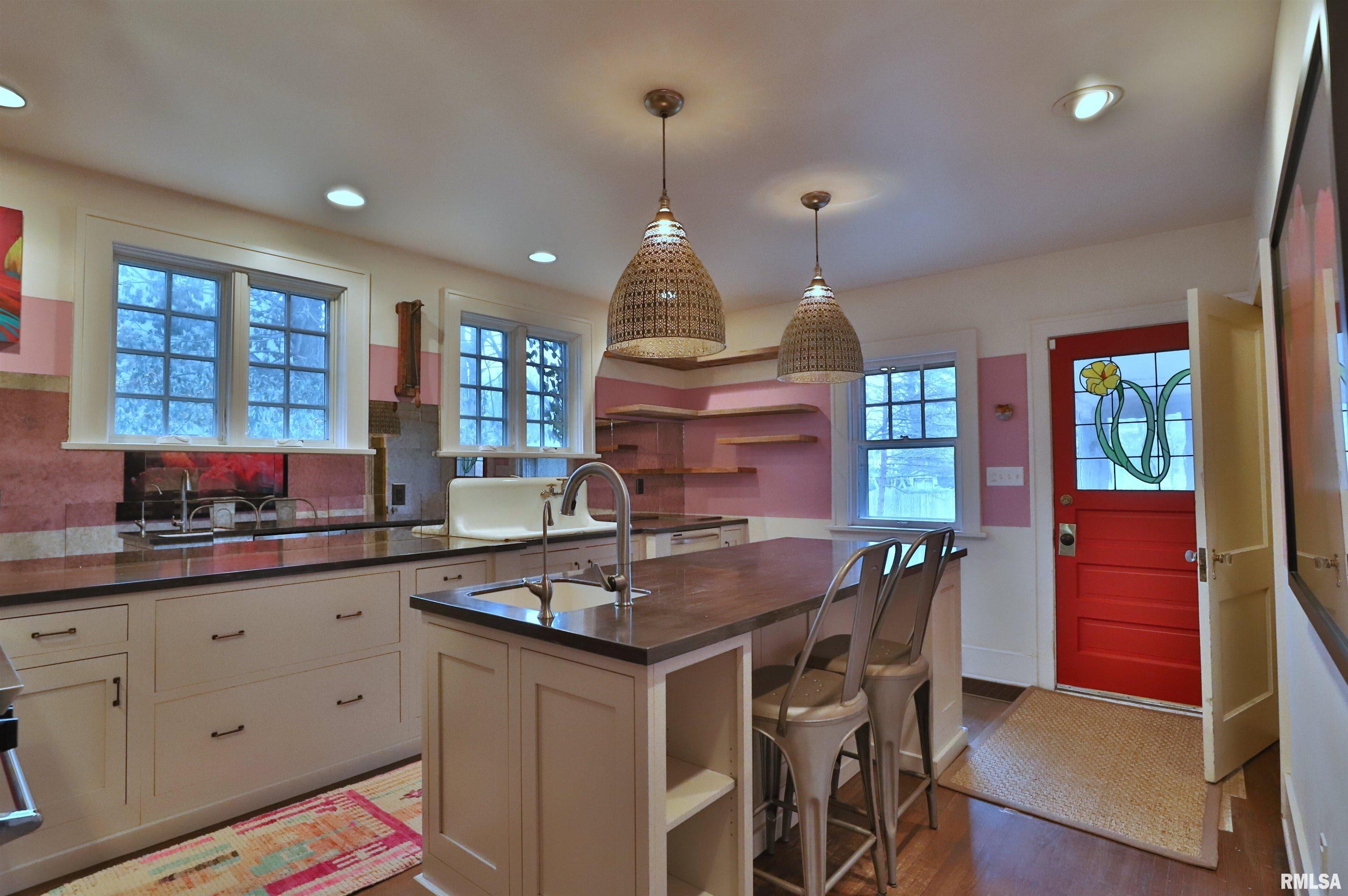 5719 North Prospect Road Peoria, IL 61614 - Photo 13 of 50 Gallery Image 13