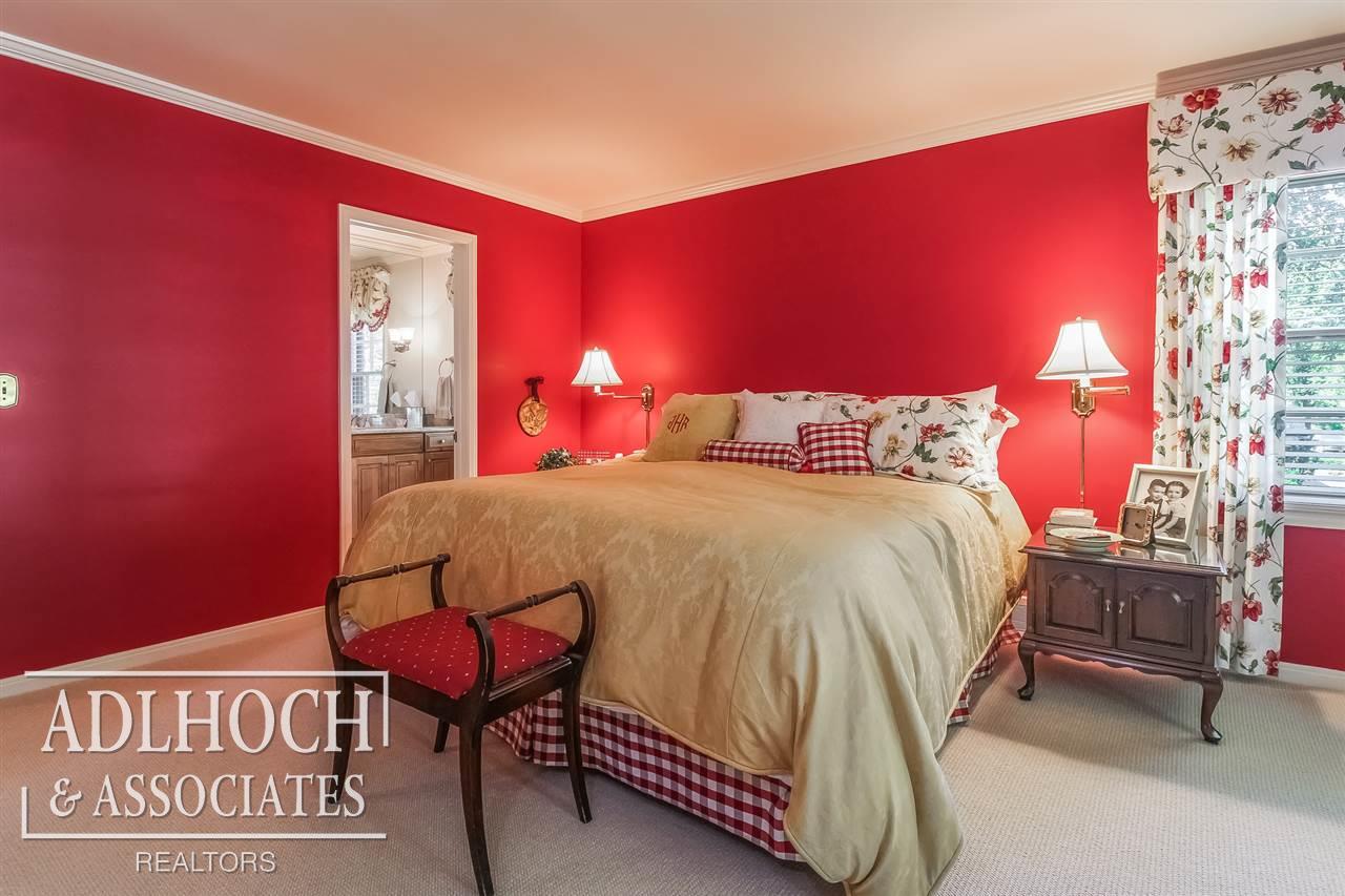 25 Edgemere Road Grosse Pointe Farms, MI 48236 - Photo 30 of 49