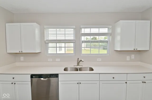 $349,900 | 10761 Parker Drive, Indianapolis, IN 46231