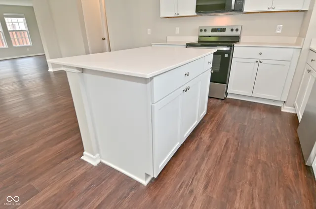 $349,900 | 10761 Parker Drive, Indianapolis, IN 46231