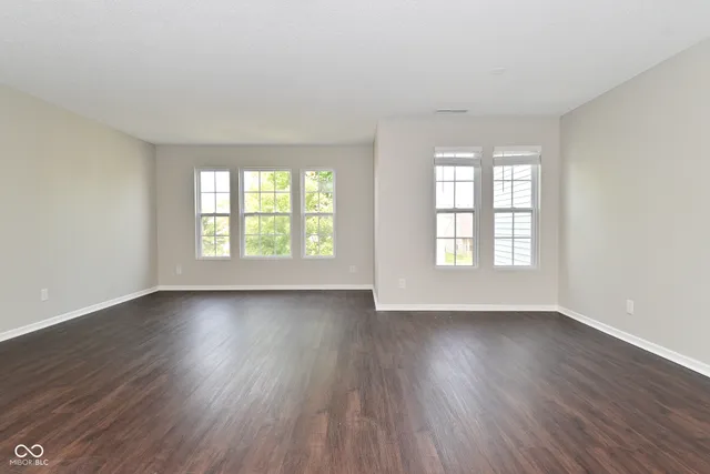 $349,900 | 10761 Parker Drive, Indianapolis, IN 46231