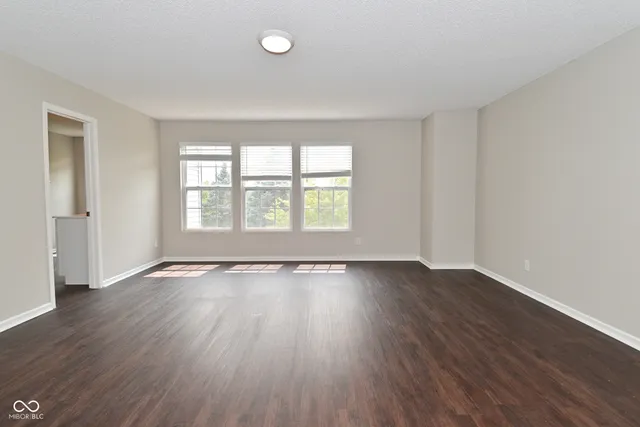 $349,900 | 10761 Parker Drive, Indianapolis, IN 46231