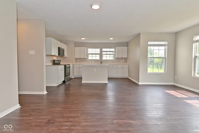 $349,900 | 10761 Parker Drive, Indianapolis, IN 46231