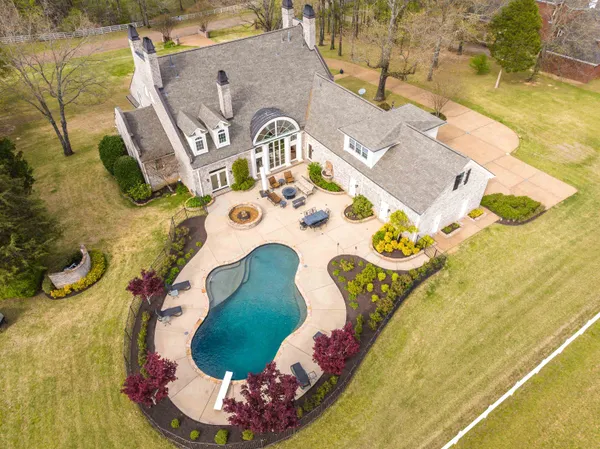 $1,050,000 | 11935 Stable View Drive, Eads, TN 38028