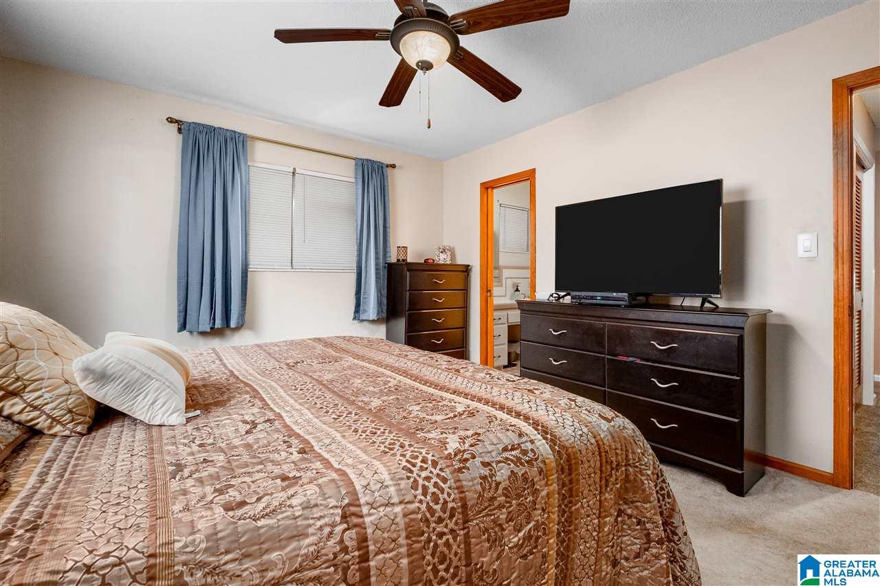 1908 Hickory Lane Fultondale, AL 35068 - Photo 14 of 24