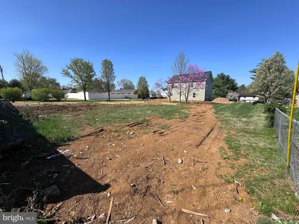 $479,900 | 152 General Lee Avenue, Inwood, WV 25428