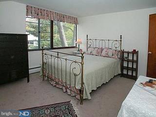 308 Rutgers Avenue Swarthmore, PA 19081 - Photo 4 of 6