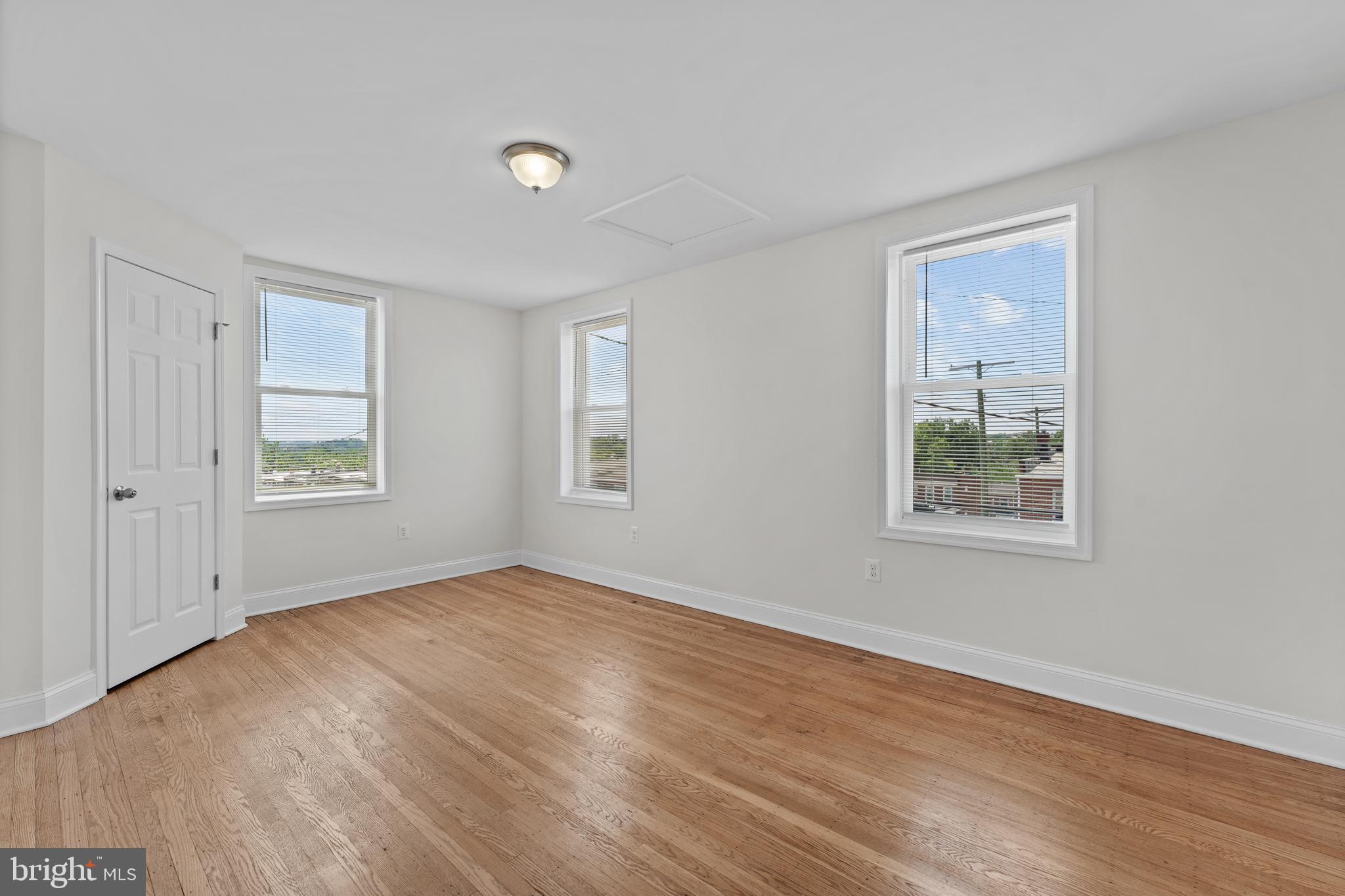 4269 Sheldon Avenue Baltimore, MD 21206 - Photo 16 of 28