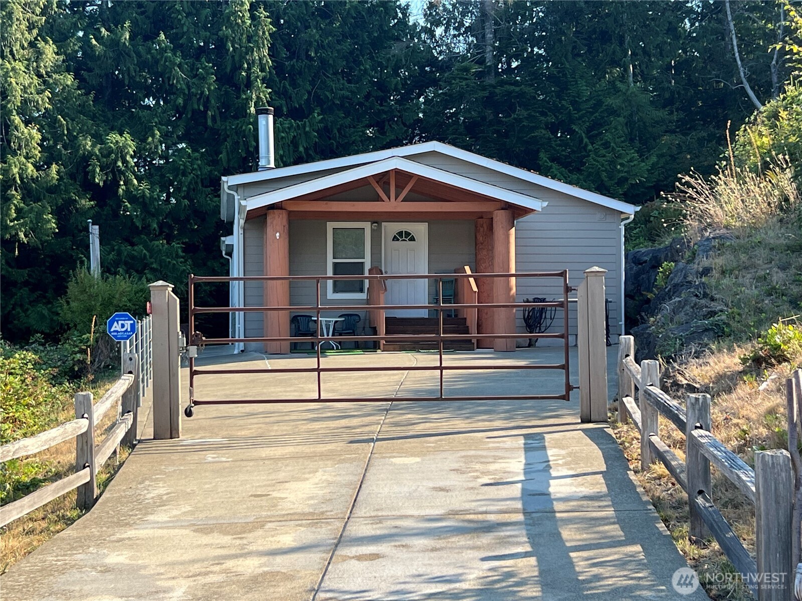 61 Nevergiveup Road Brinnon, WA 98320 - Photo 1 of 30