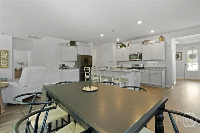 $2,900 | 41 Gypsea Lane, Richmond Hill, GA 31324