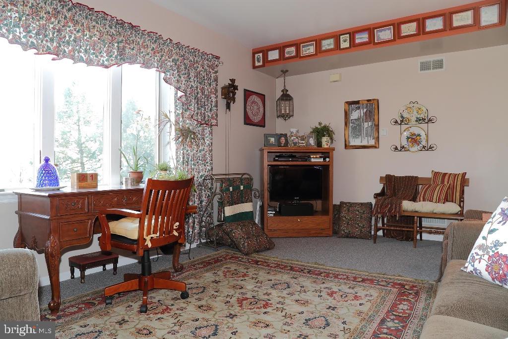 212 Hershey Road Lititz, PA 17543 - Photo 13 of 28