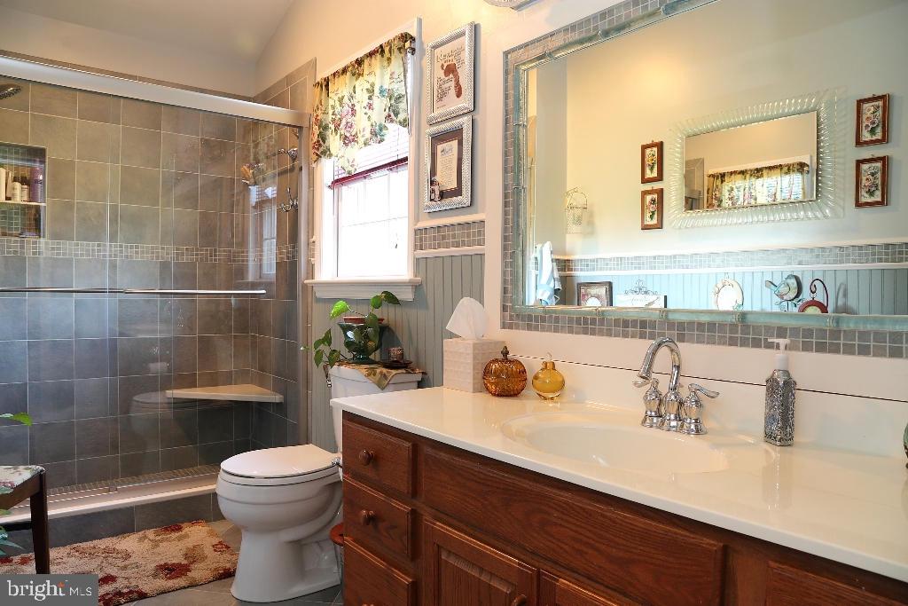 212 Hershey Road Lititz, PA 17543 - Photo 18 of 28