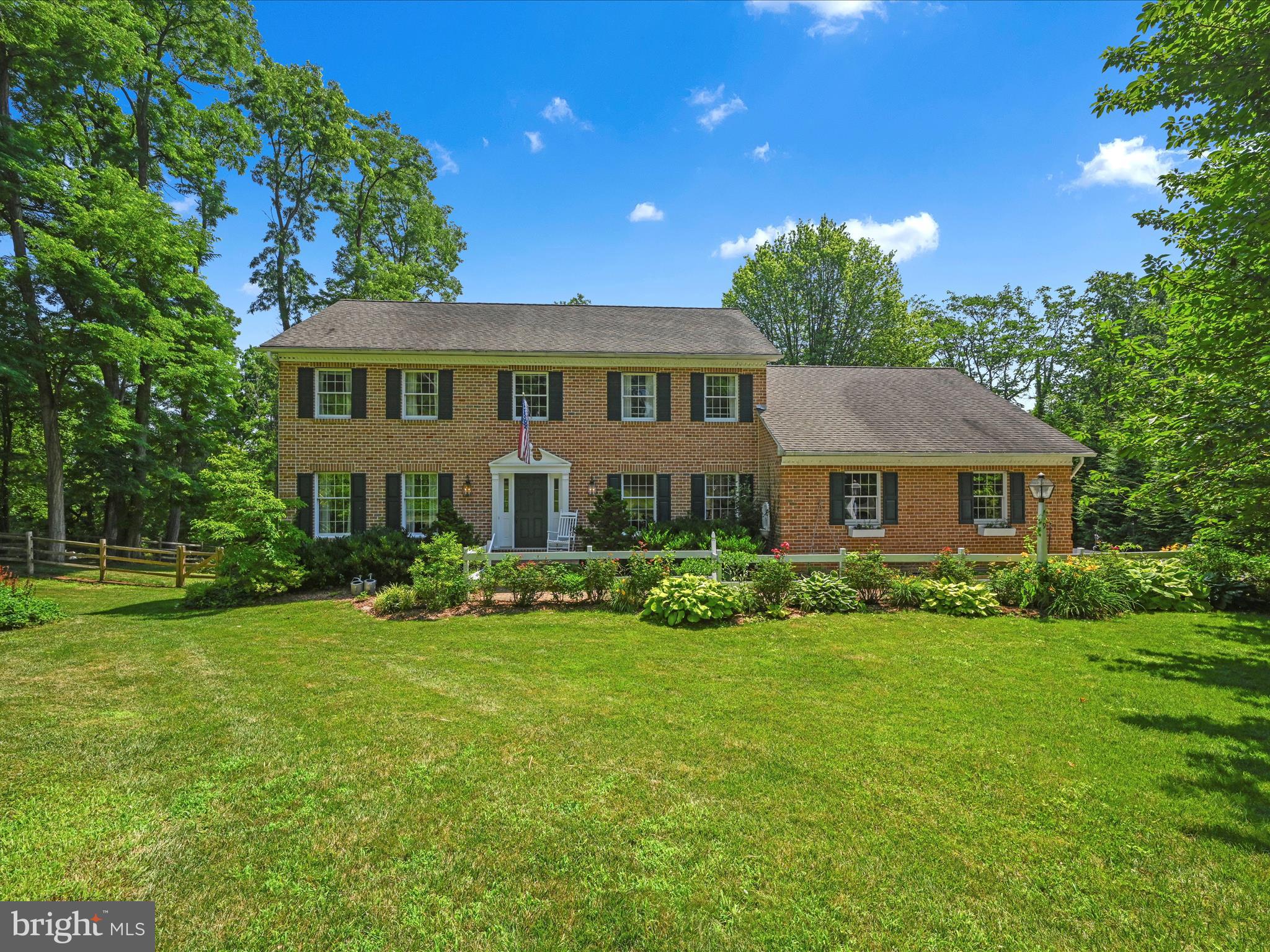 9 Deerfield Road Lancaster, PA 17603 - Photo 1 of 45 Front