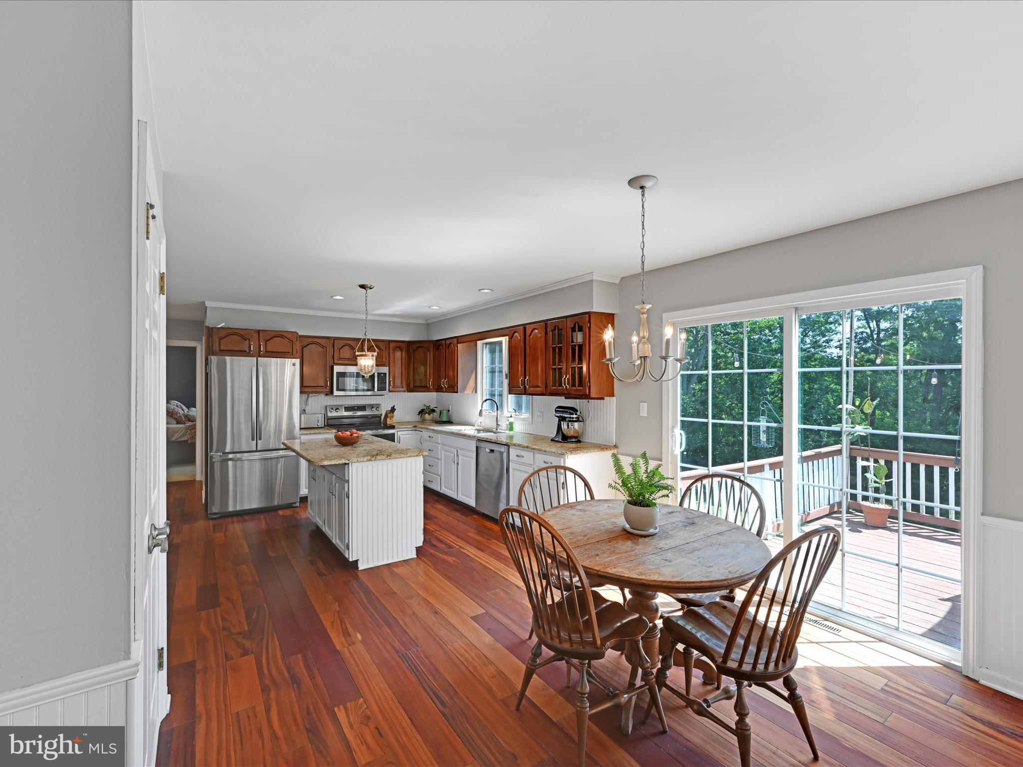 9 Deerfield Road Lancaster, PA 17603 - Photo 16 of 45 Dining Area