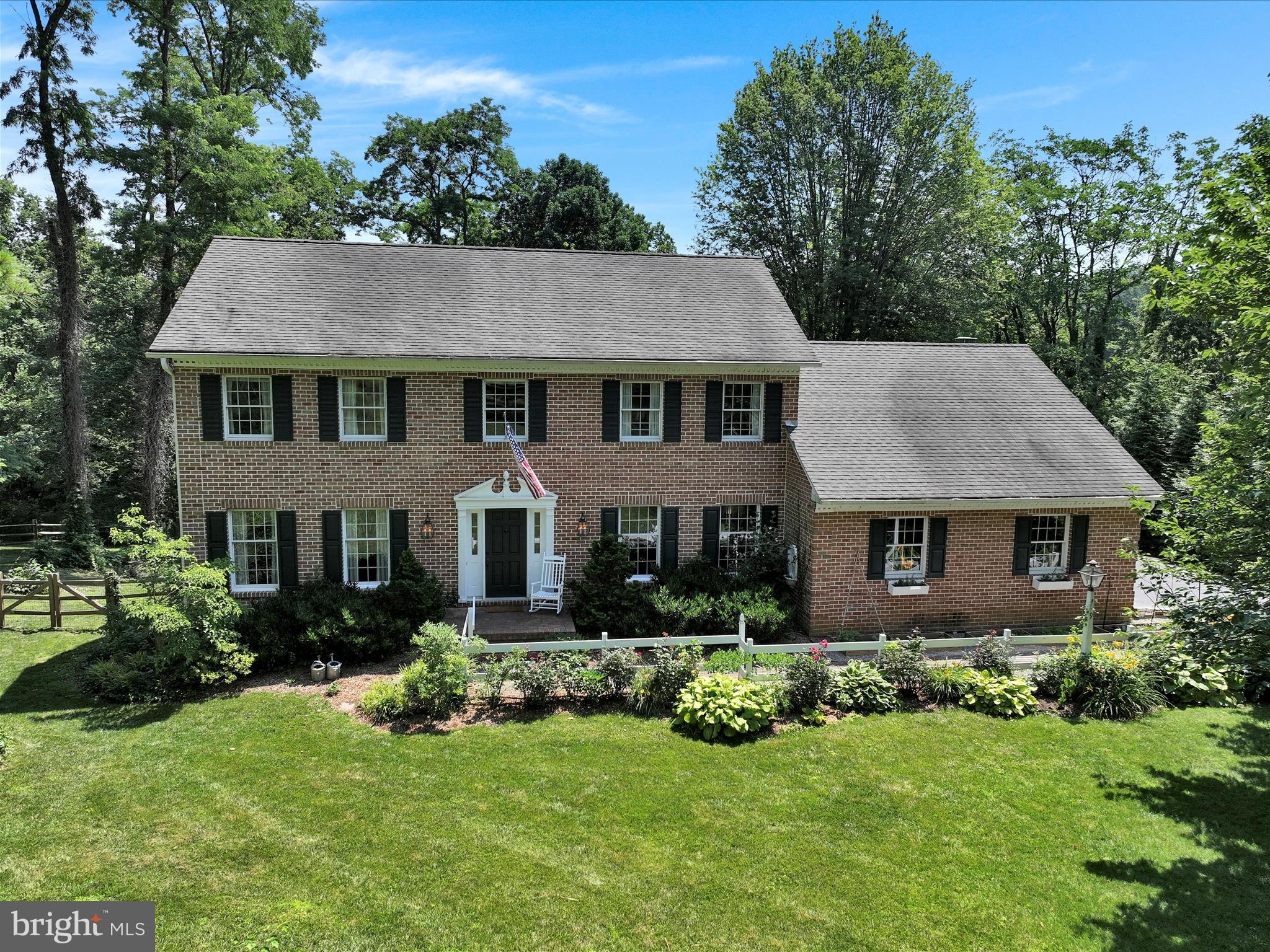 9 Deerfield Road Lancaster, PA 17603 - Photo 3 of 45 Front Aerial
