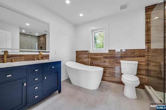 $987,000 | 378 Marvin Avenue, Hackensack, NJ 07601