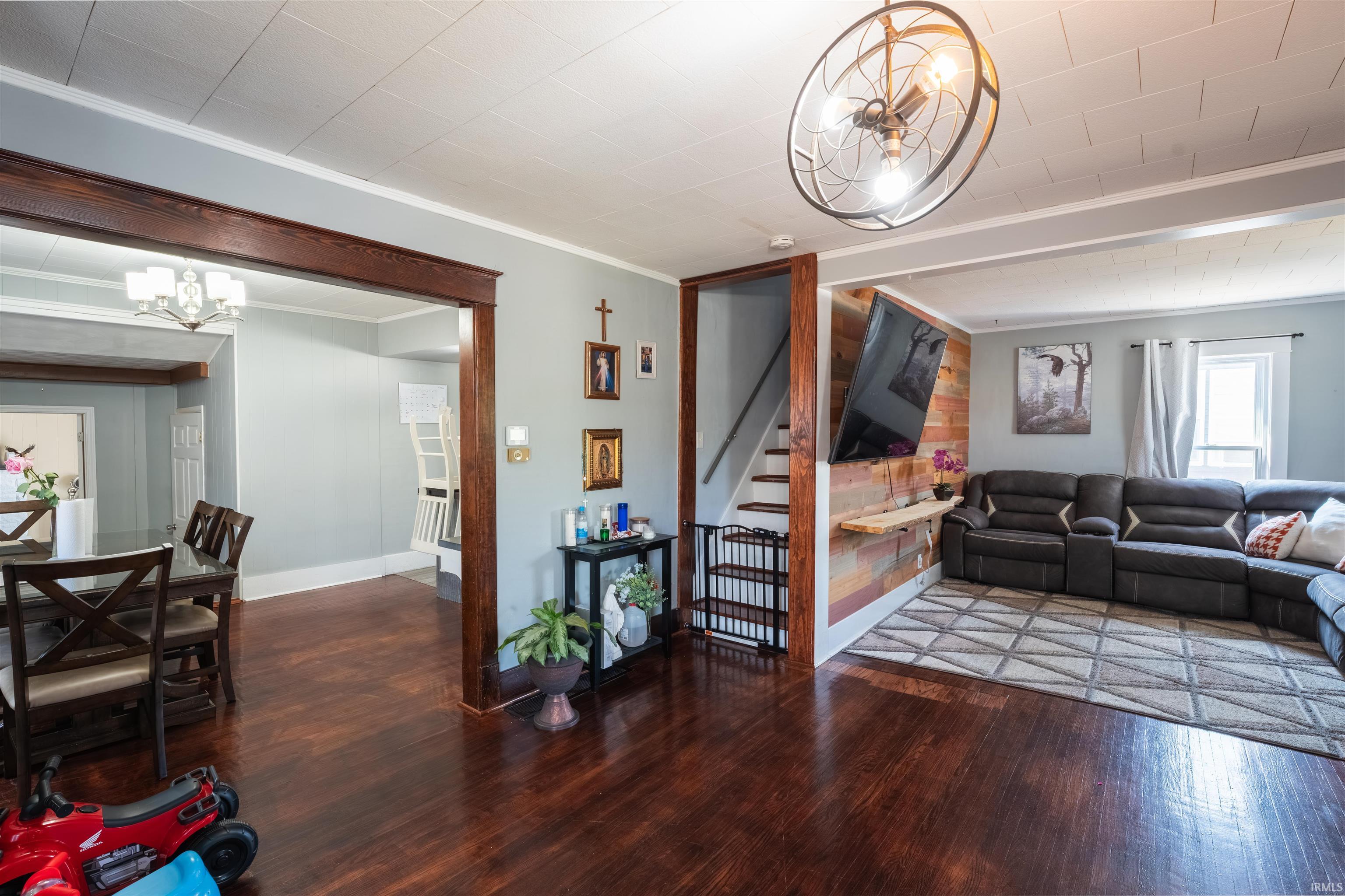 204 Chestnut Street Bristol, IN 46507 - Photo 12 of 36