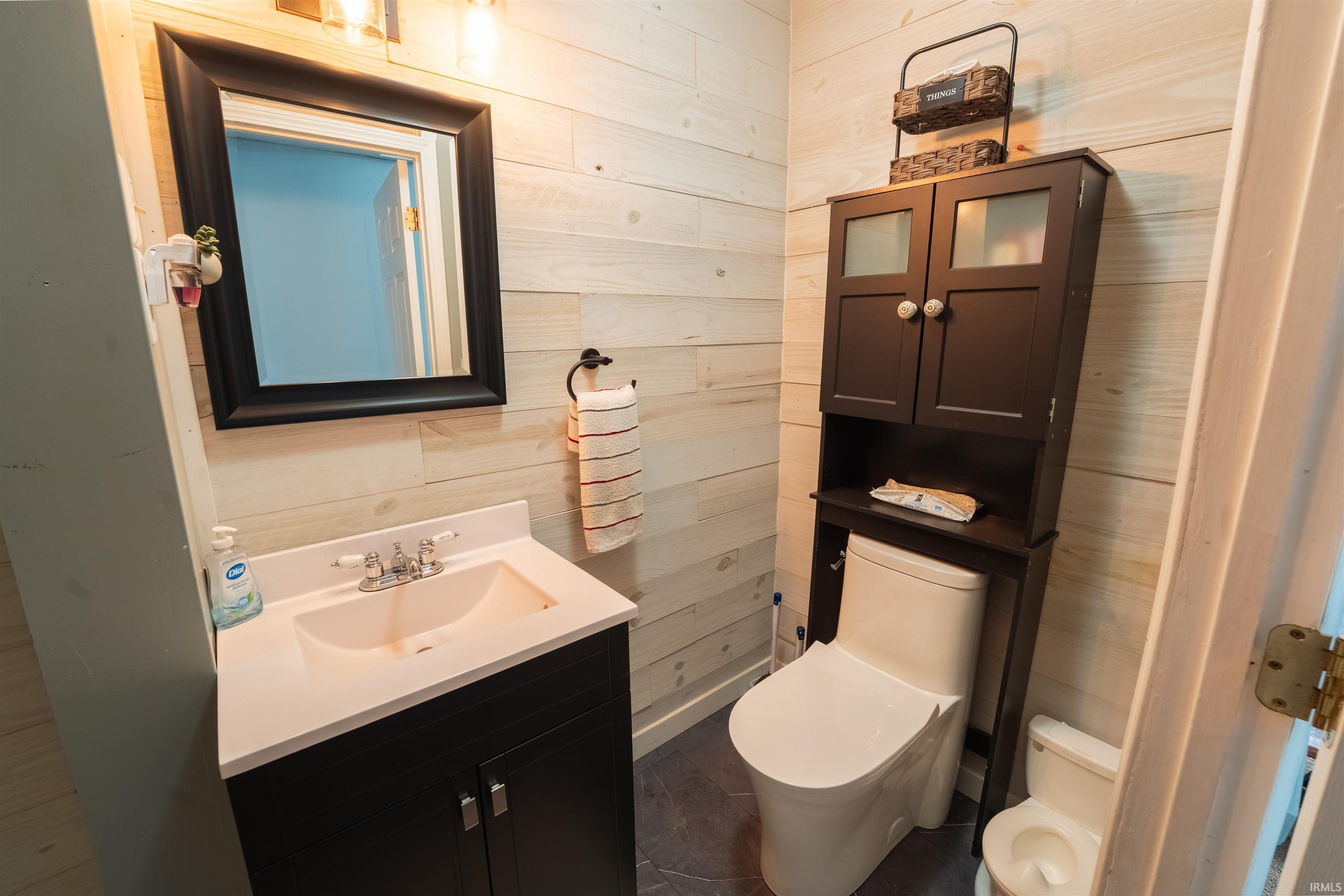 204 Chestnut Street Bristol, IN 46507 - Photo 27 of 36