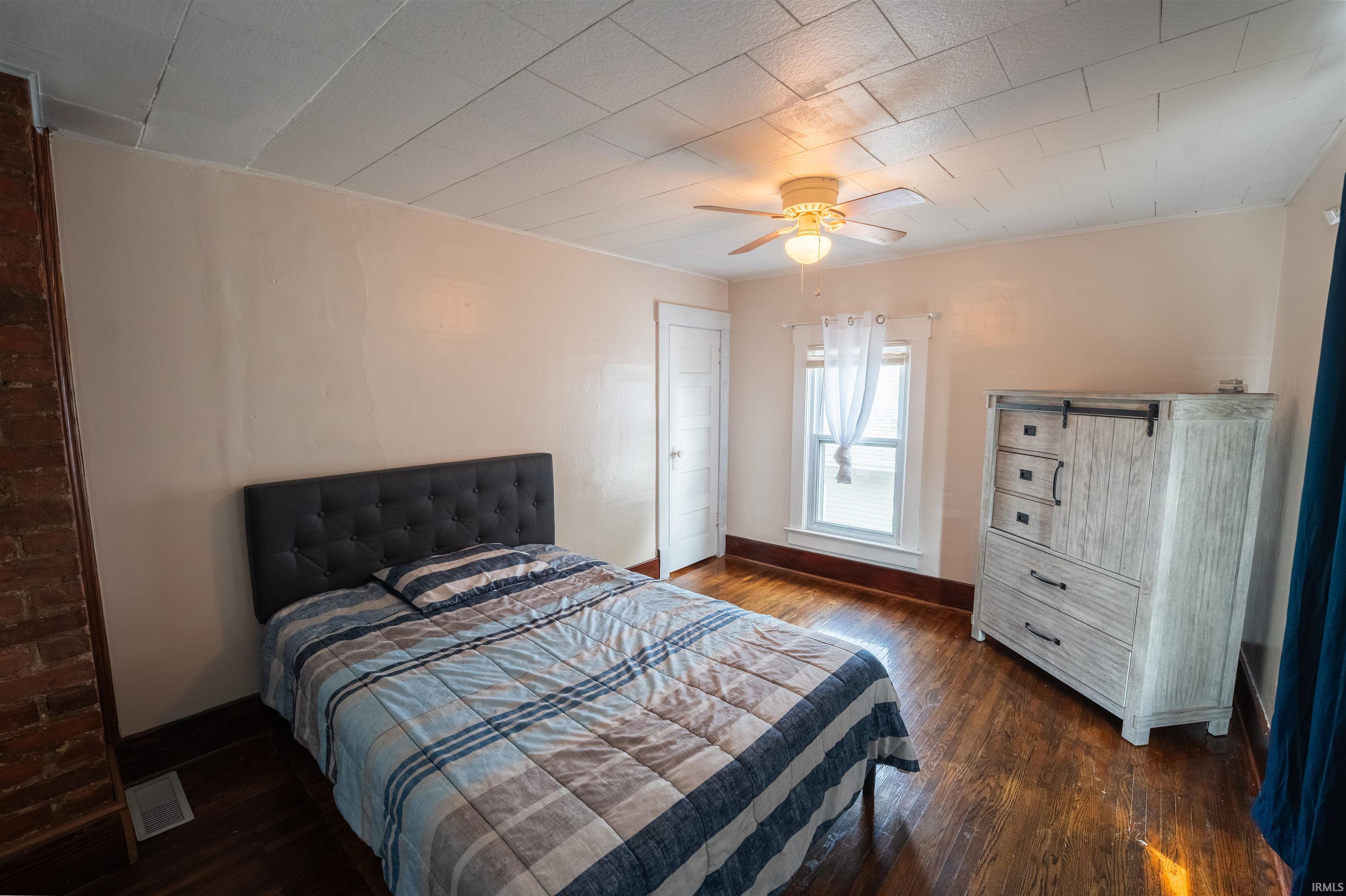 204 Chestnut Street Bristol, IN 46507 - Photo 34 of 36