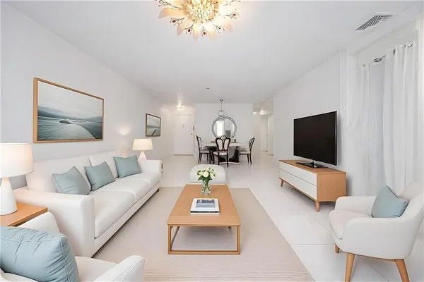 $738,000 | 339 Avenue P, Unit 2A | Bensonhurst